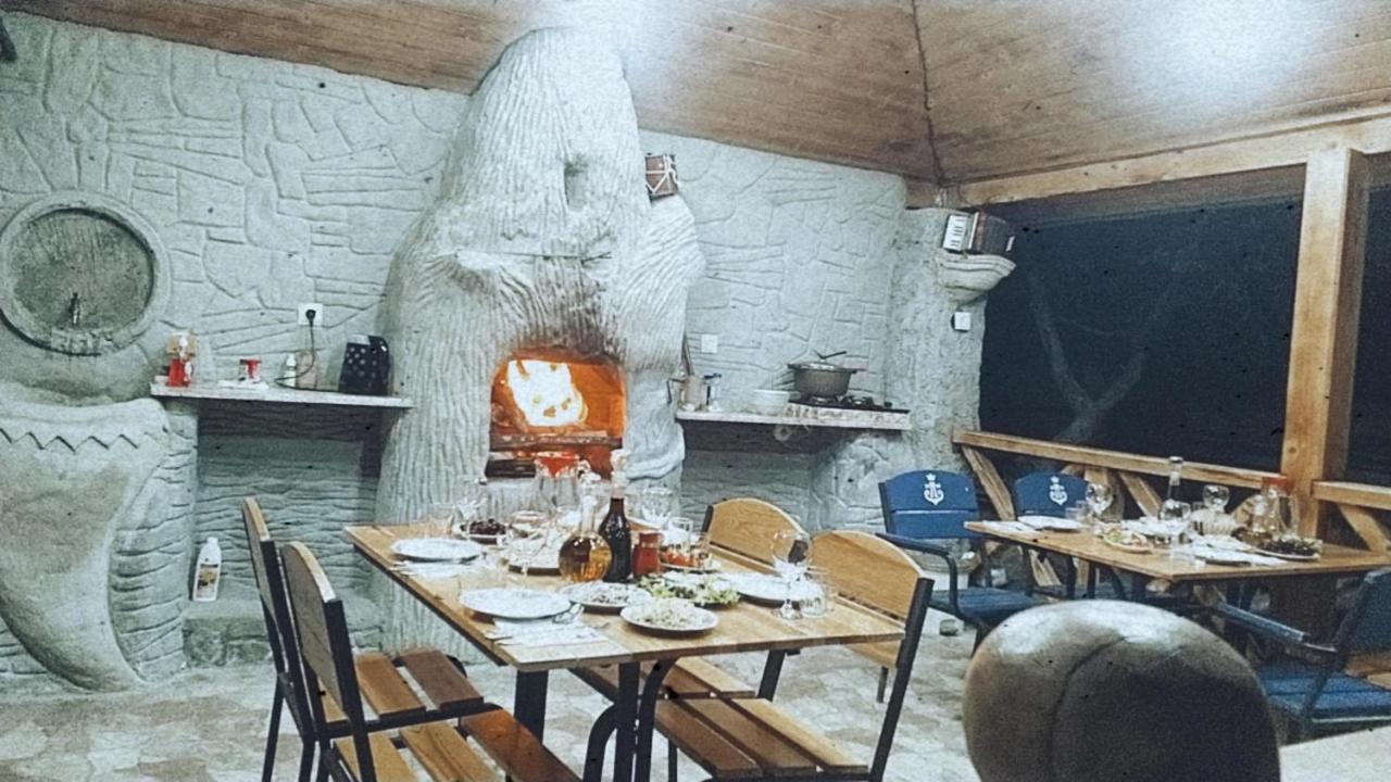 Mariami Hotel Kazbegi Eksteriør billede