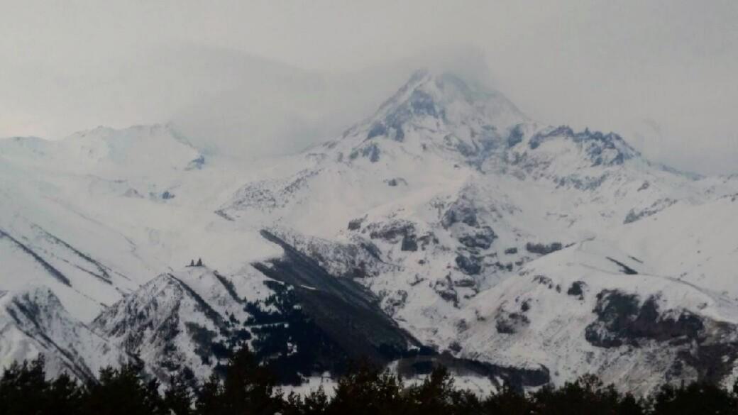 Mariami Hotel Kazbegi Eksteriør billede